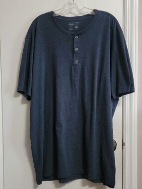 Fresh Clean Tees navy blue short-sleeved henley